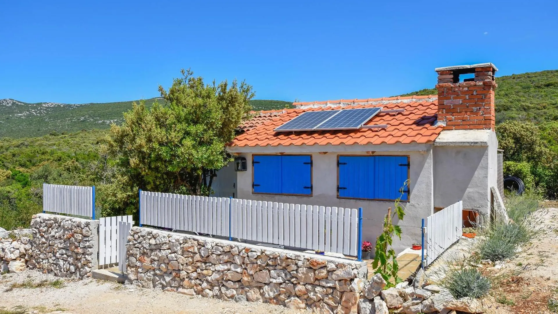 Contatti di House Livingston